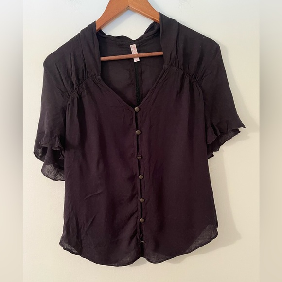 Free People V Neck Flutter Sleeve Blouse Size SP - Picture 1 of 9